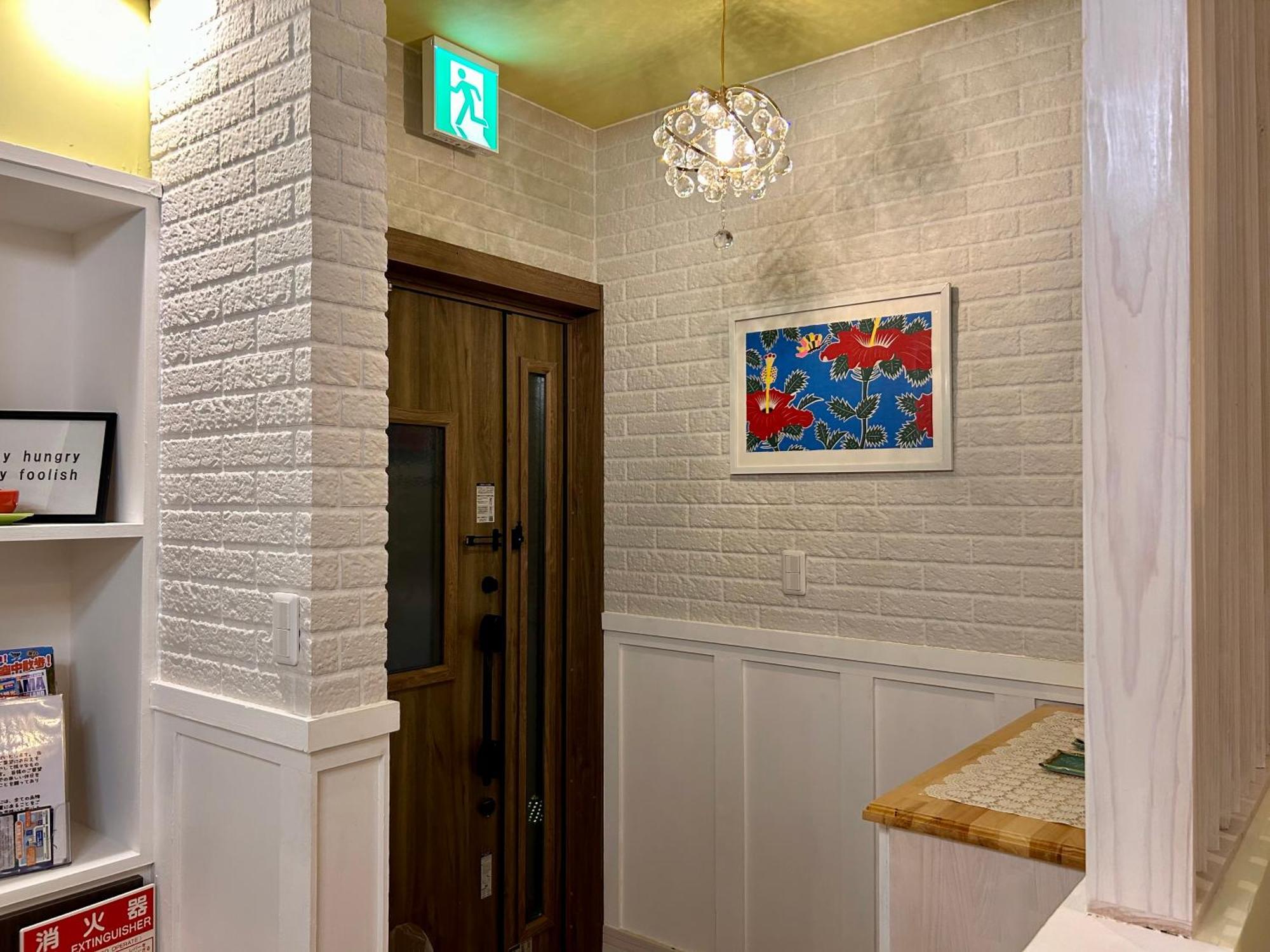 Vila 若狭の家 Naha Exteriér fotografie